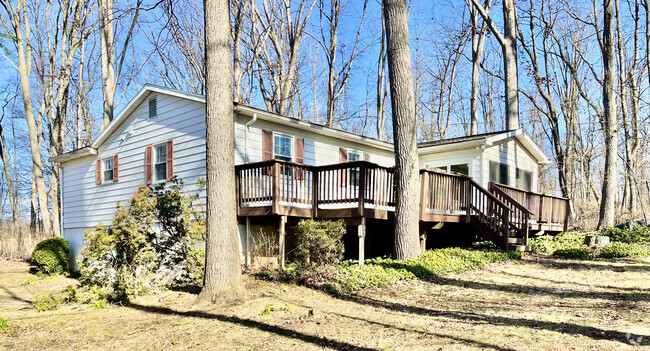 Front of the Home - 21628 Parker Rd