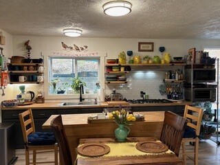 Foto del edificio - 6808 WA-291