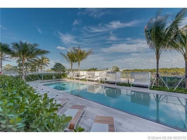 Building Photo - 321 Ocean Dr