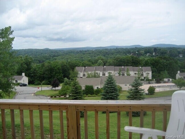 Foto del edificio - 1201 Eagles Ridge Rd