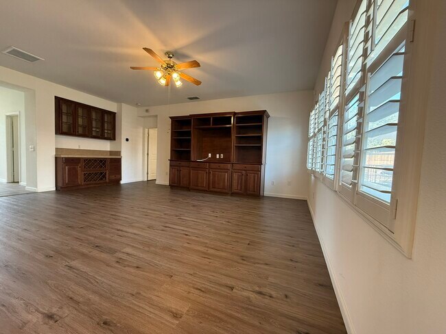 Building Photo - 9397 Boulder River Way