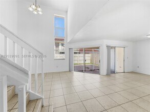 Building Photo - 3002 San Remo Cir