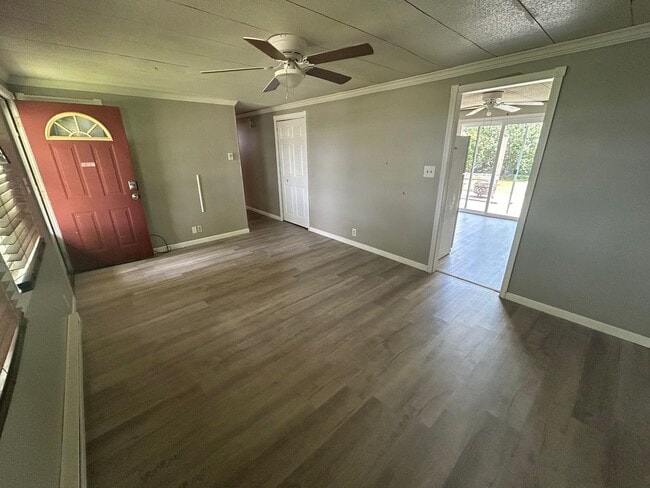 Foto del edificio - Yorktown 3br