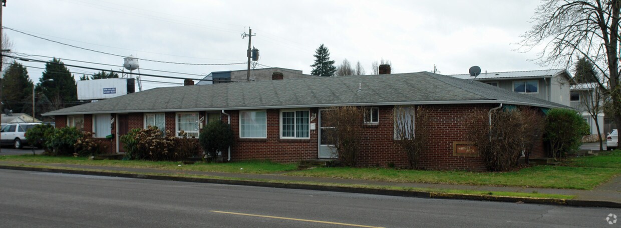 Primary Photo - Winney Apartments