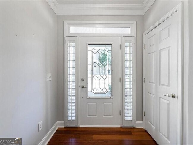 Foto del edificio - 820 Freedom Ln