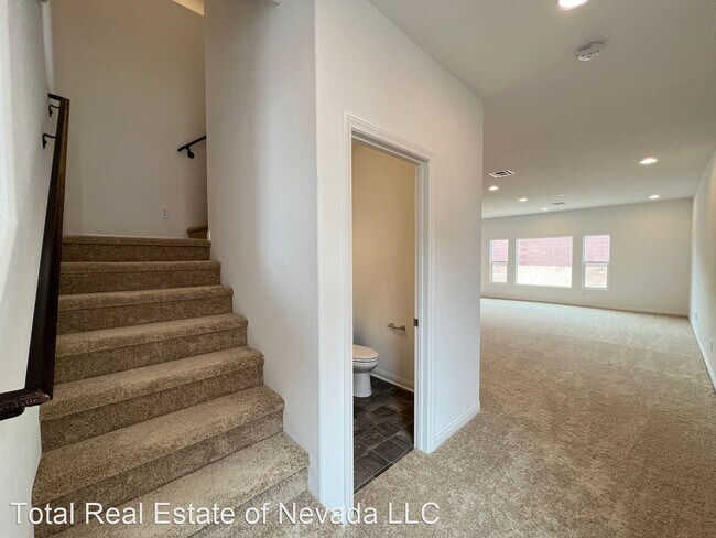 Foto del edificio - 4 br, 2.5 bath House - 7869 Tyrell Peaks St