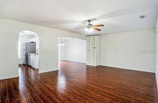 Building Photo - 9836 Ashburn Lake Dr