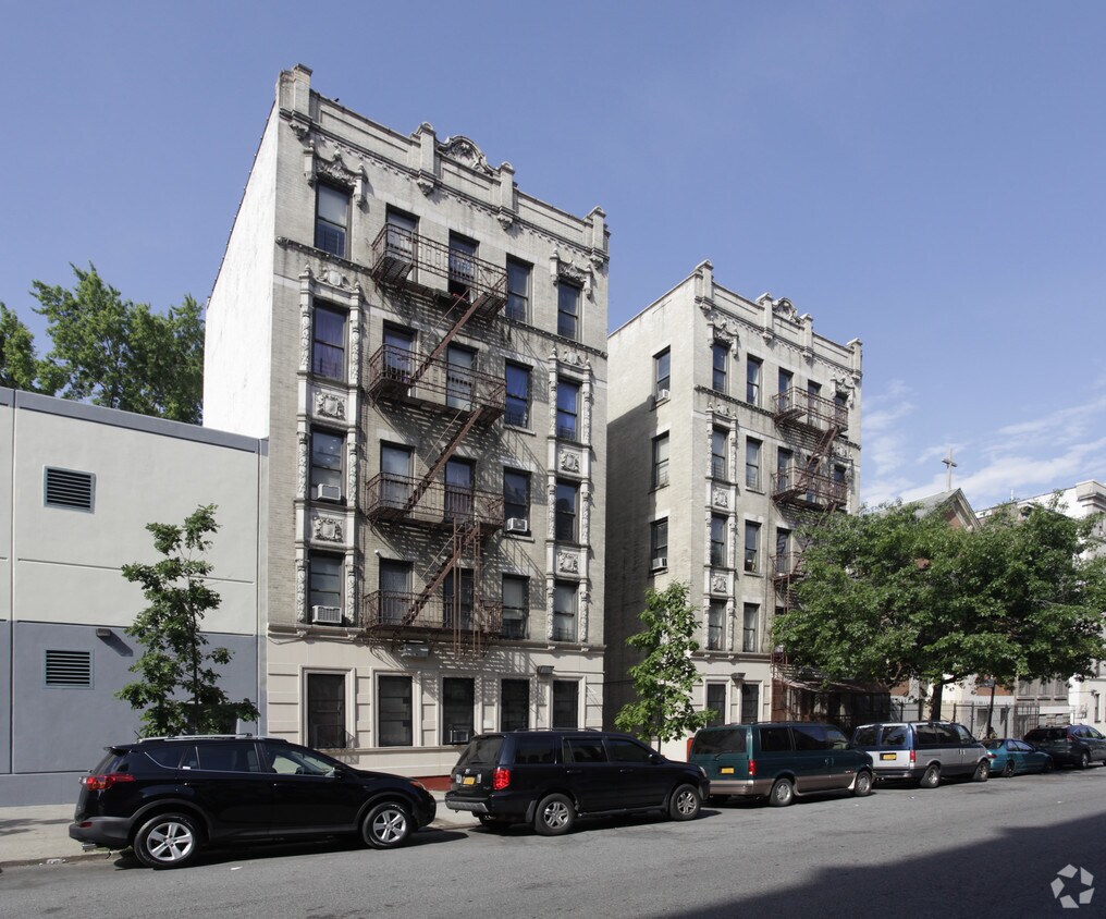 Foto principal - 572-576 W 187th St