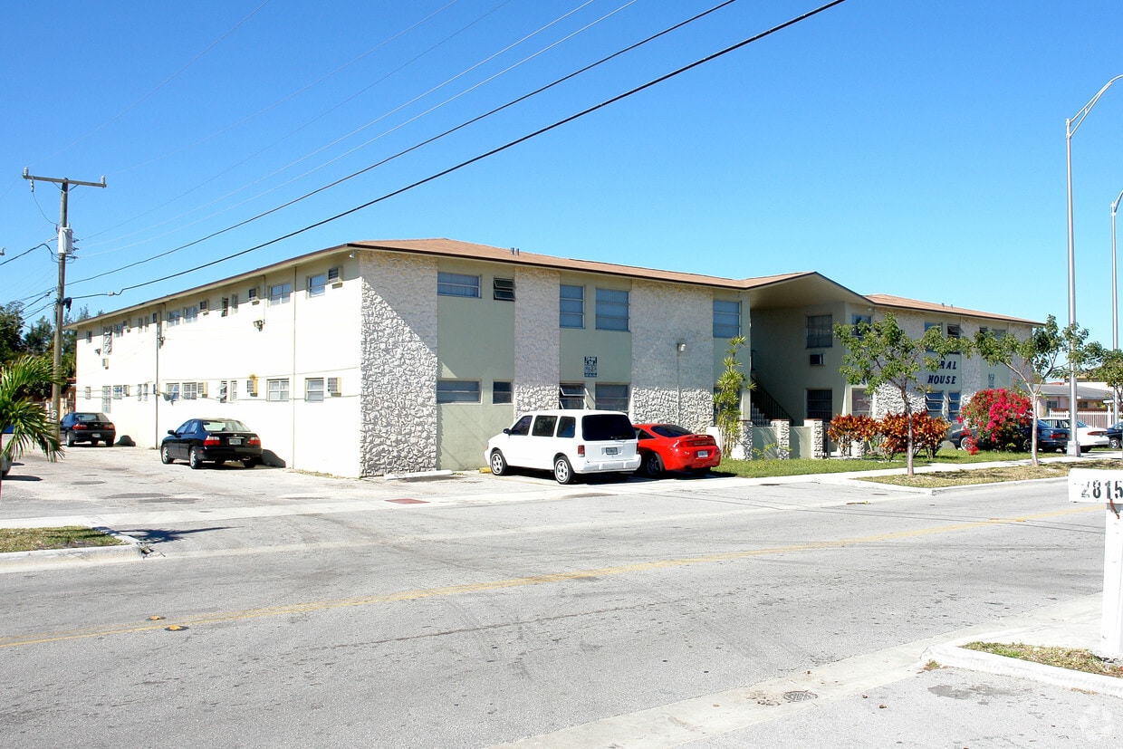 Coral House Apartments Apartments in Hialeah, FL
