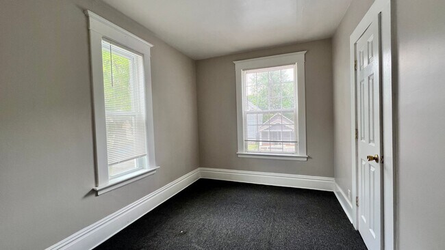 Foto del edificio - 860 Tenth NW