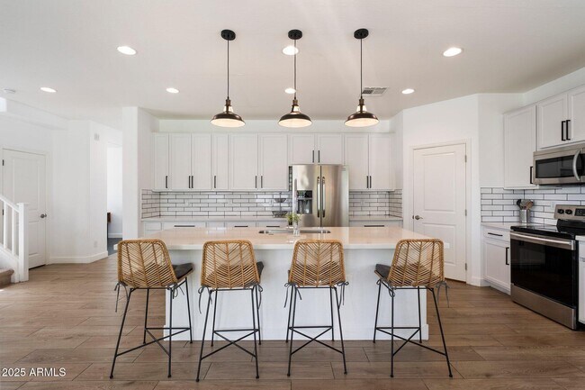 Foto del edificio - 512 E Bamboo Ln