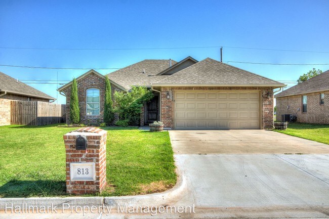 Building Photo - 3 br, 2 bath House - 813 SW 8th Street