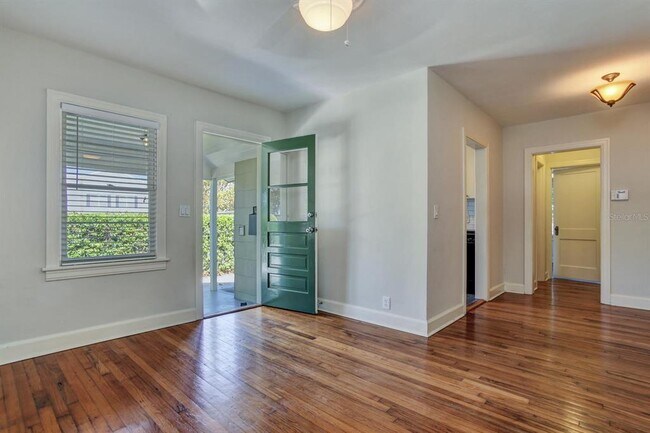 Foto del edificio - 404 S Westland Ave
