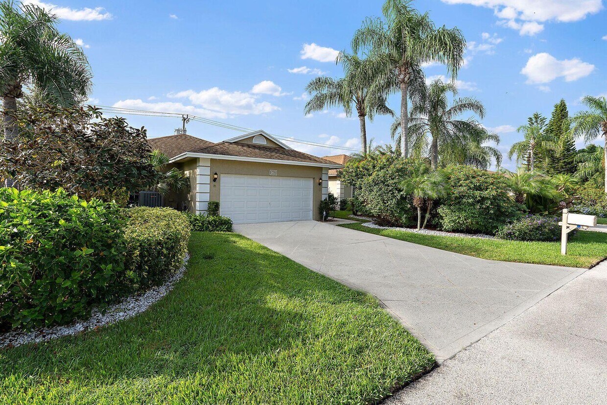 162 Sims Creek Ln, Jupiter, FL 33458 House for Rent in Jupiter, FL