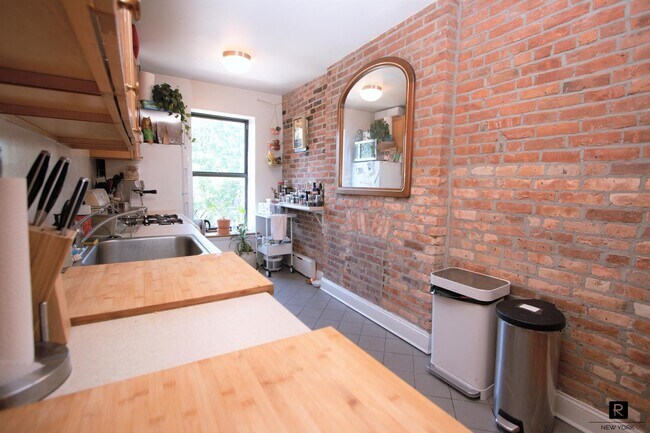 Foto del edificio - 478 Bergen Street