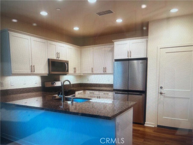 Foto del edificio - 606 Granite St