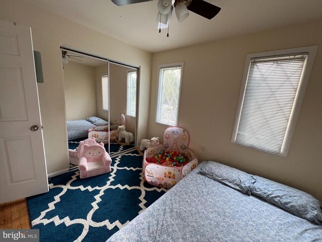 Building Photo - 890 Belfry Dr