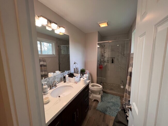Foto del edificio - 13703 90th Ave NE