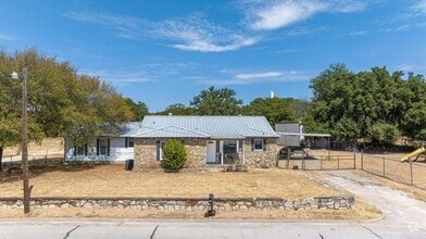 Building Photo - 306 Litigation Ave