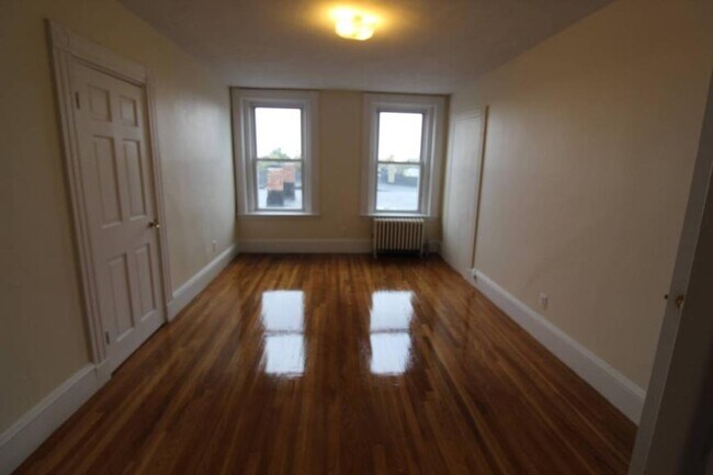 Building Photo - 4.0 bedroom in Cambridge Massachusetts 02139