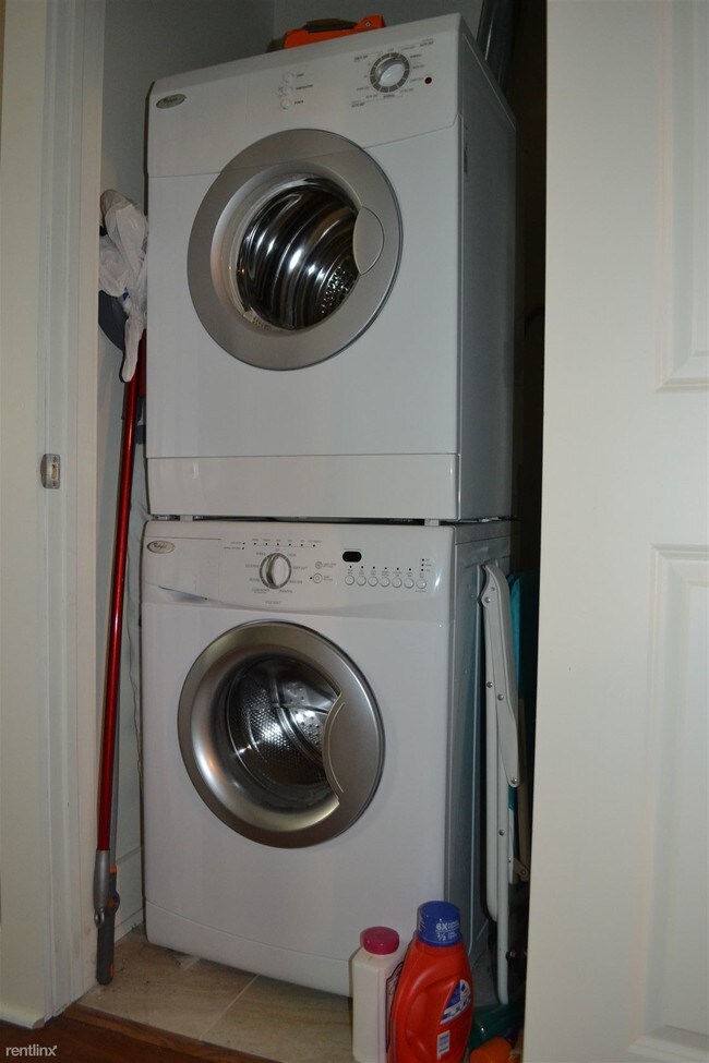 Foto del edificio - 2220 N 16th St