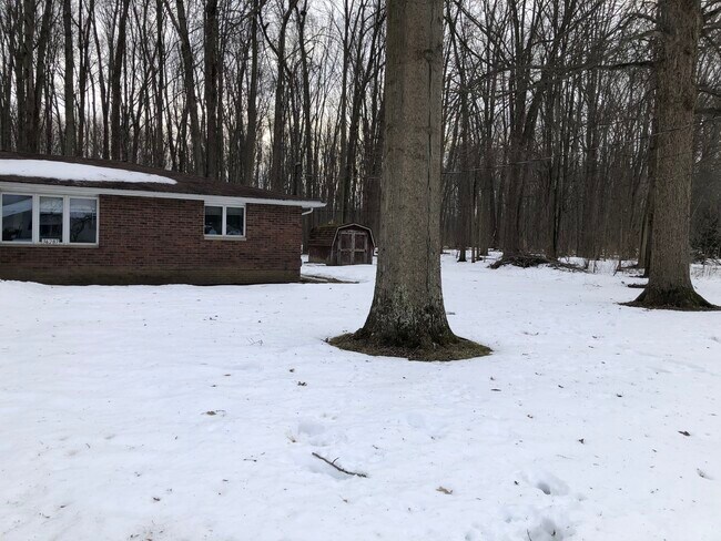 Foto del edificio - 36287 Behm Dr