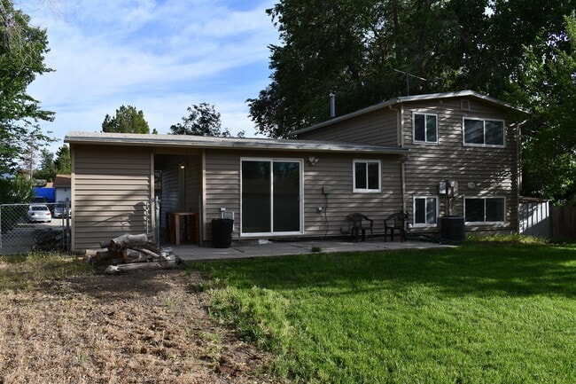 Building Photo - 563 E Hilo St