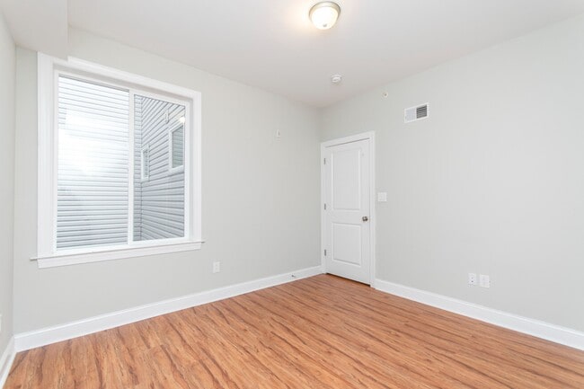 Foto del edificio - 1222 N 7th St