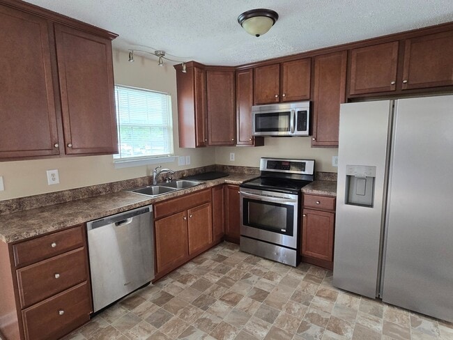 Building Photo - 959 Wheelwood Way