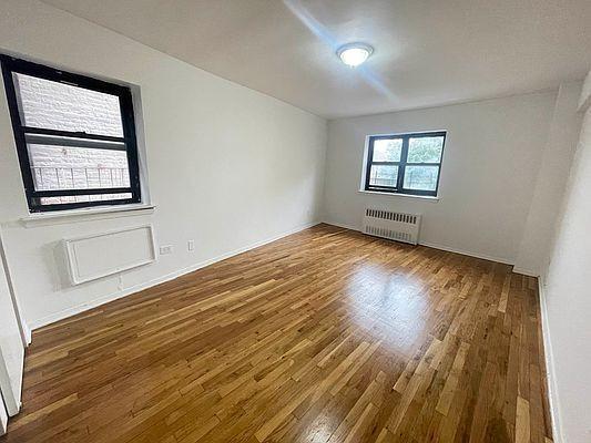 Building Photo - 2 bedroom in Bronx NY 10465