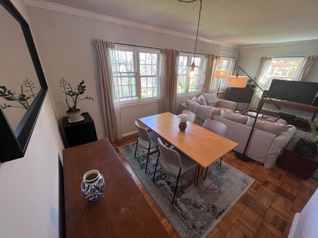 Building Photo - 1609 Ripon Pl