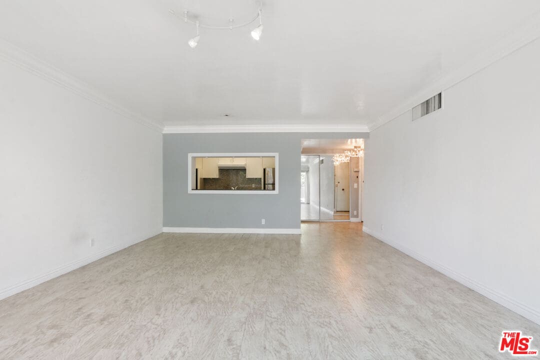 Primary Photo - 10701 Wilshire Blvd