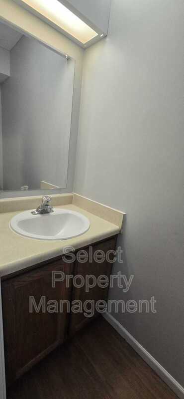 Building Photo - 5404 Evard Rd