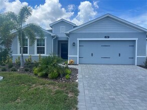 Building Photo - 1717 West Palms Drive