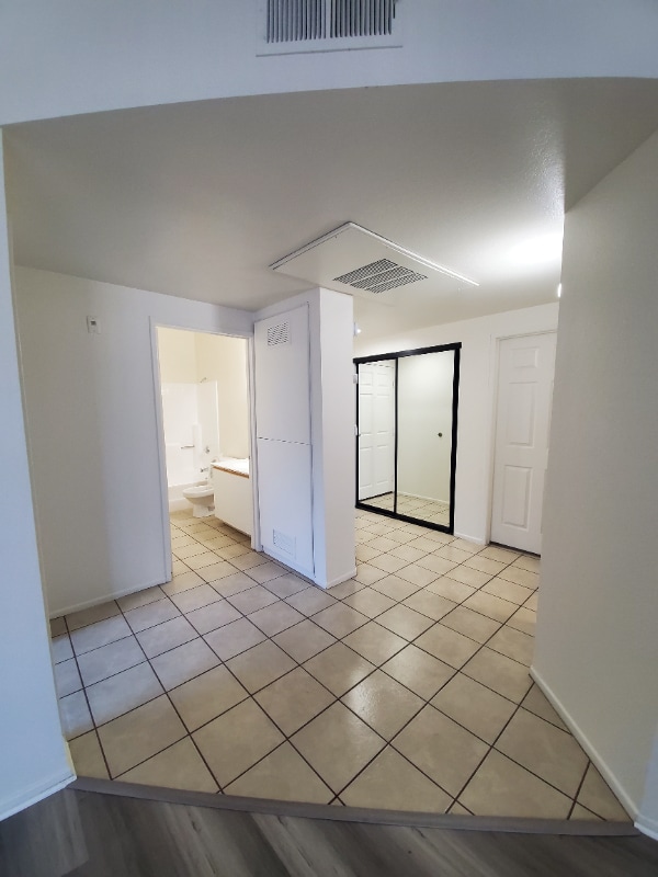 Foto del edificio - 4343 Whitsett Ave