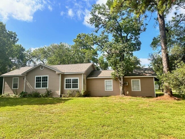 Foto del edificio - 8203 Northcourt Rd