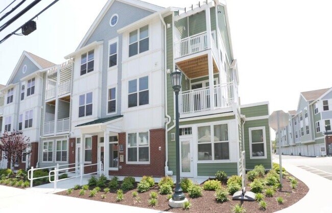 Foto del edificio - 1111 Stratford Ave