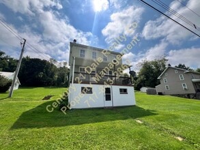 Building Photo - 1350 Craley Rd