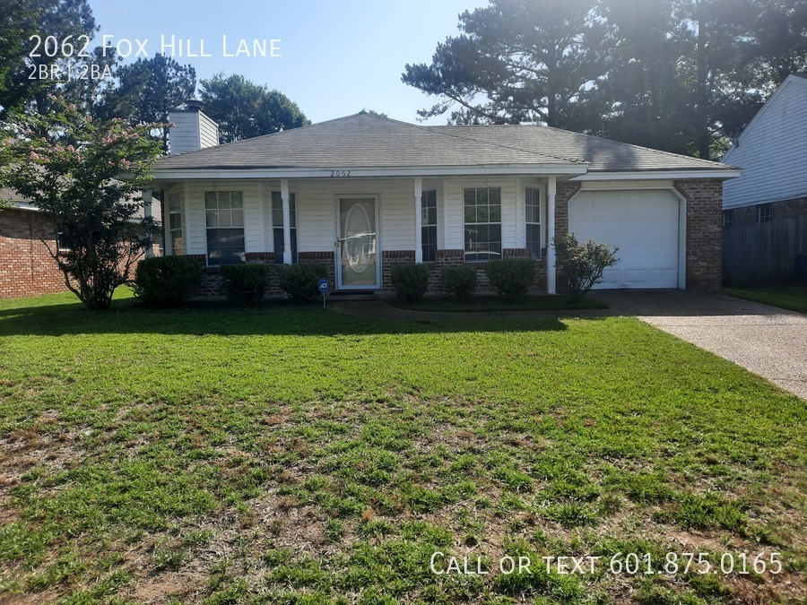 Primary Photo - Cute Home In Byram