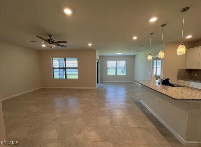 Foto del edificio - 10861 Firebush Cir