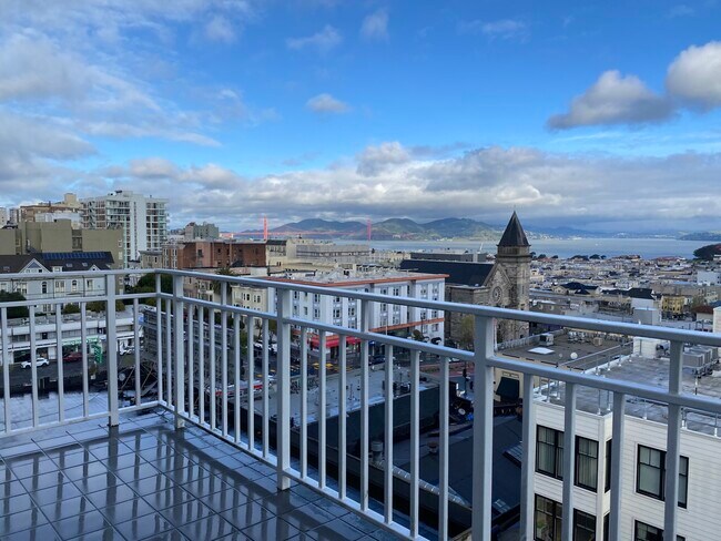 Foto del edificio - 1650 Jackson St