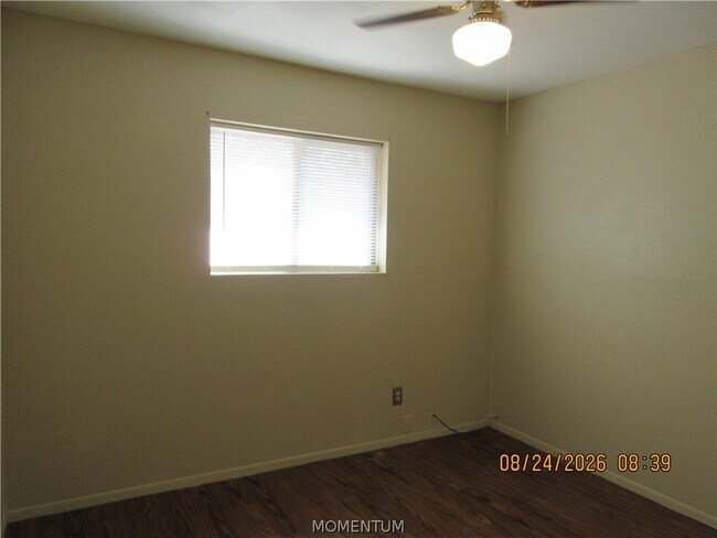 Foto del edificio - 3724 N Skylark Rd