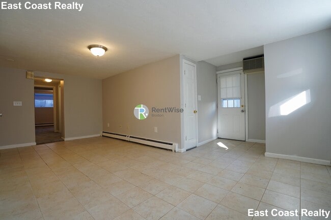 Photo - 21 Linden St Apartment