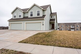 Building Photo - 2605 Kathie Dr