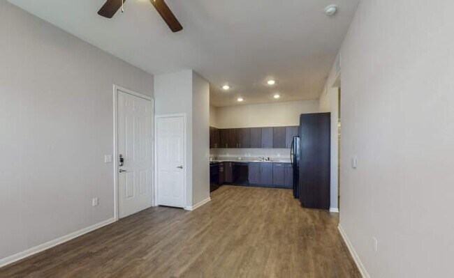 Building Photo - 2 bedroom in Spring TX 77373