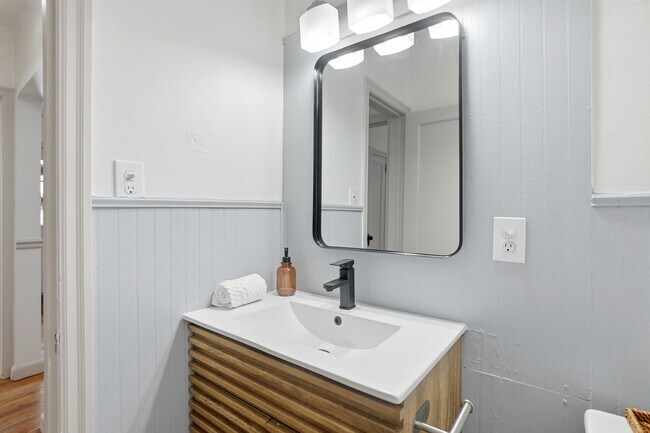 Foto del edificio - 1120 Piedmont Rd