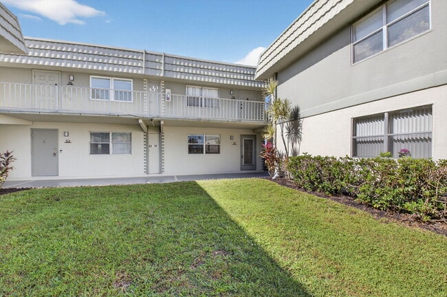 Building Photo - 51 Flanders B