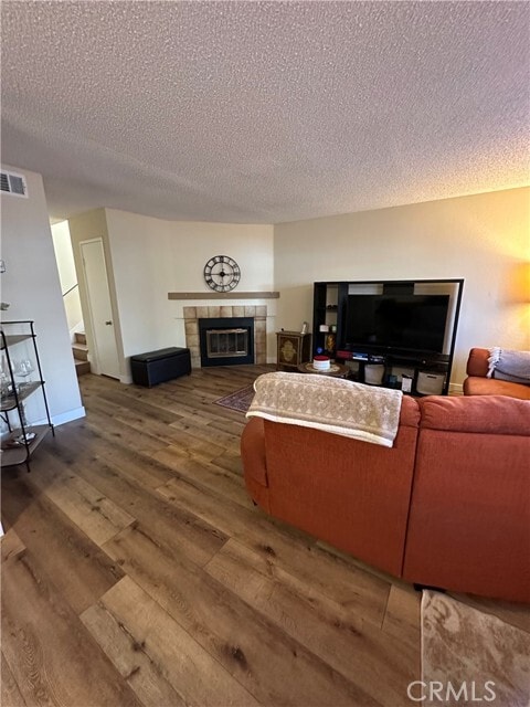 Building Photo - 6926 Laguna Pl