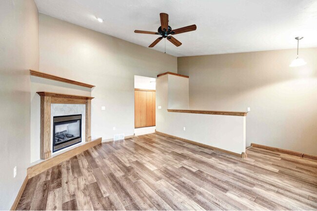 Building Photo - 1309 Rockwell Rd