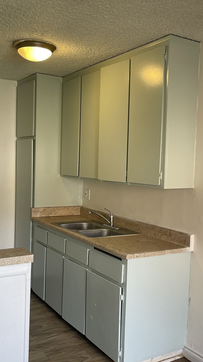 Building Photo - 7702 Chapman Ave